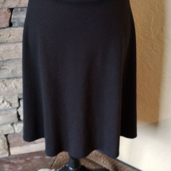 NWT Soprano On/Off Shoulder LBD - Picture 3 of 10